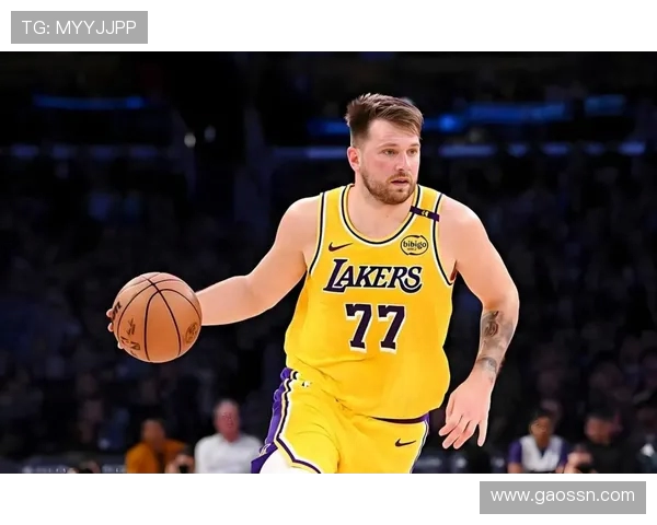 东契奇喜迎肯纳德加盟瞬间转变称呼展现团队精神